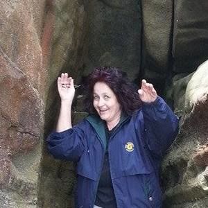 Meet your Posher, Pam